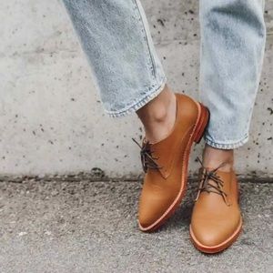 Nisolo James Oxford Tan Size 7